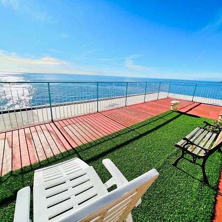 Suite Sunset 21 - Fronte Mare Санремо Экстерьер фото