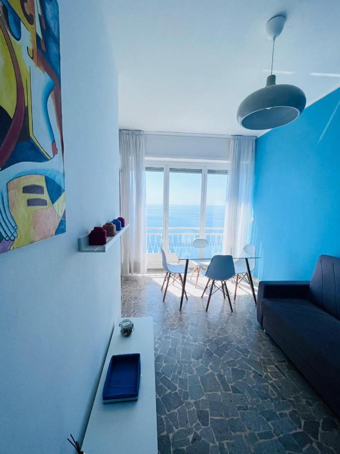 Suite Sunset 21 - Fronte Mare Санремо Экстерьер фото